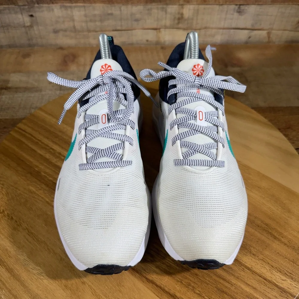 Nike Running Women 7.5 White Sneakers Shoes Downshifter 12 DD9294-103 Athletic